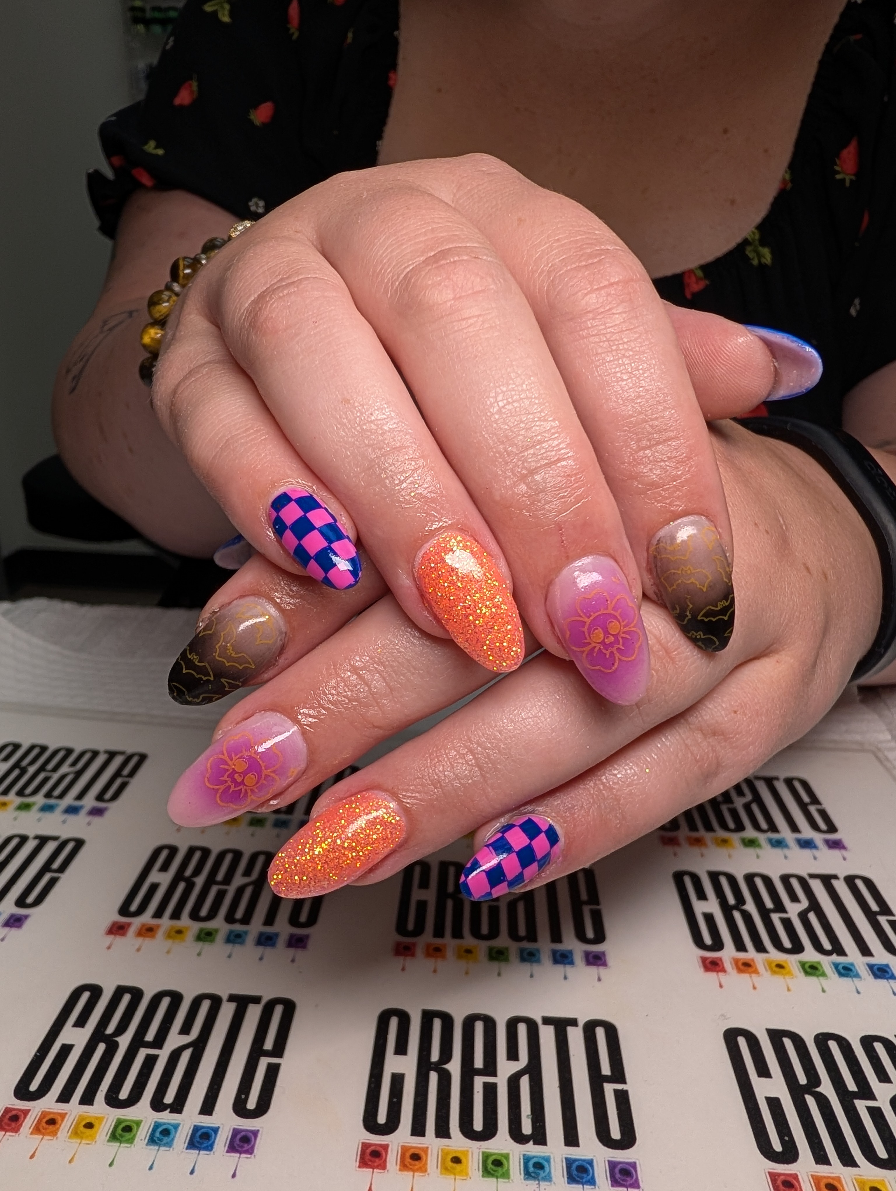 Combo nail art.